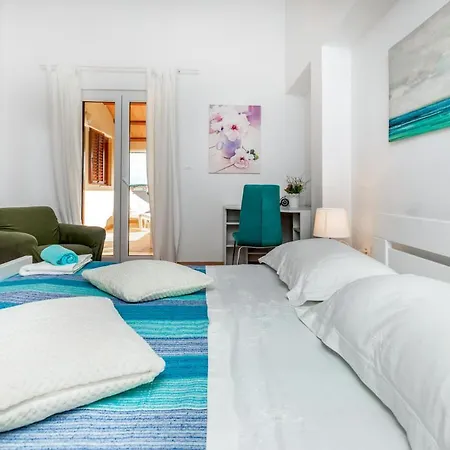 M&a - C * فاجانا