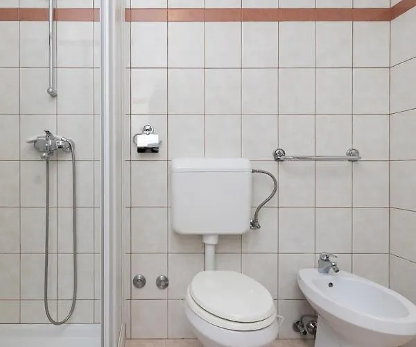 公寓 M&a - C 法扎纳